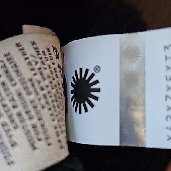 UGG Womens Shearling-Trim cuff Black leather Shorty Gloves Size Large - Picture 12 of 12